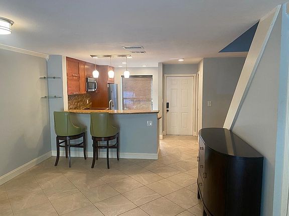 4th image of 3016 S Oakland Forest Drive #2901