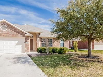 128 Hanstrom Dr, Hutto, TX, 78634