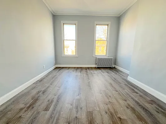 Rented by Capri Jet Realty Corp | media 1
