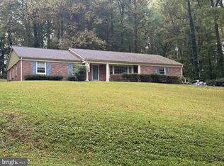 6250 Sleepy Hollow Rd, La Plata, MD 20646
