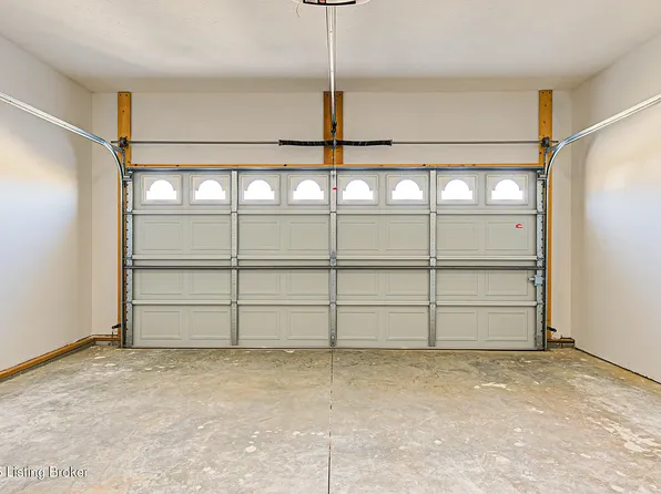 160B Shirley Blvd #160A, Vine Grove, KY 40175