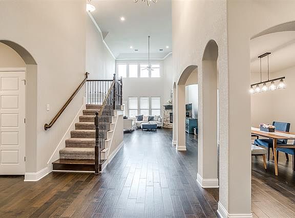 4th image of 3524 Laurenwood Dr