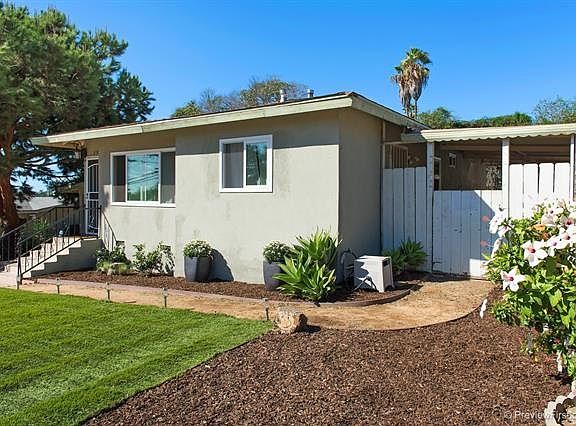 3rd image of 292 Lado De Loma Dr