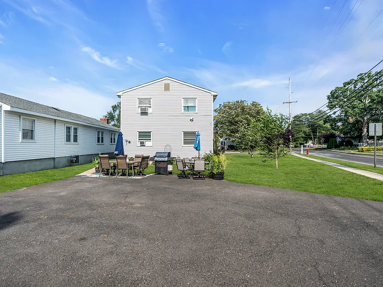1264 Maplewood Rd #A — Photo 58