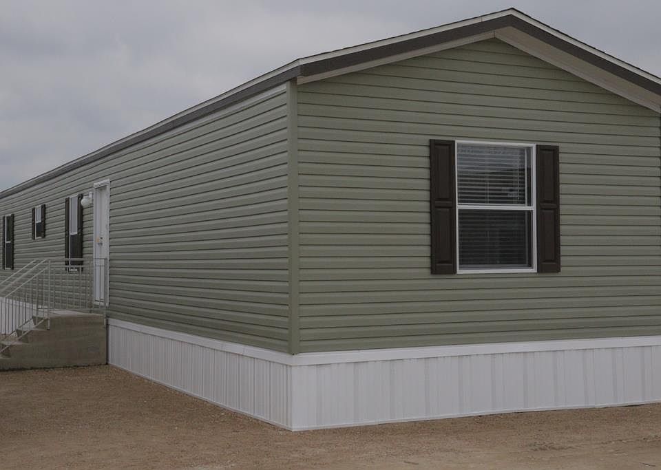 1st image of 602 W Main St Lot 9