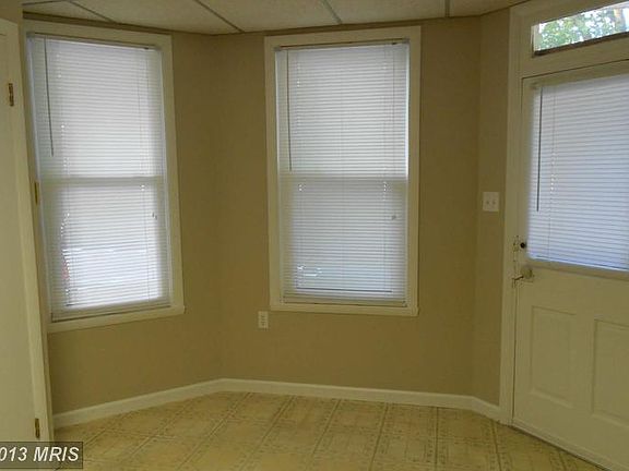 4th image of 48 N Jefferson St