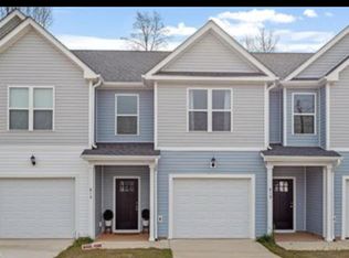 815 Durham St, Clayton, NC 27520