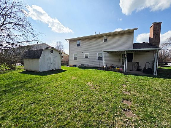 3rd image of 9296 Hare Dr