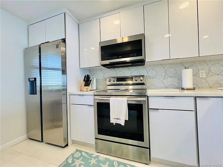 4200 N Highway A1A #1111 — Photo 9
