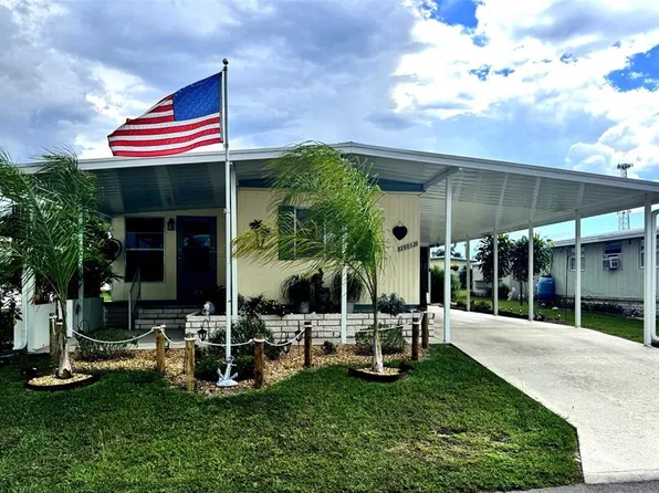 35012 Dale Ave, Zephyrhills, FL 33541