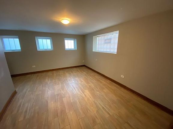 2nd image of 3500 N Hamilton Ave #1