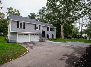 37 Cedar Acres Ln, Cohasset, MA 02025