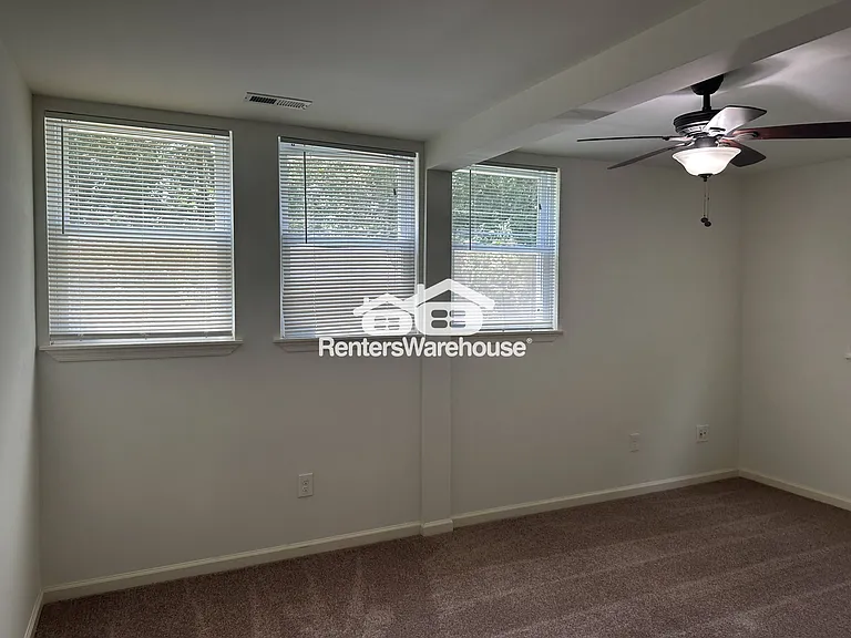 17825 Falls Rd — Photo 21