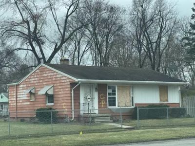 1301 W Mott Ave, Flint, MI, 48505