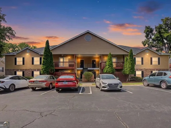 706 Brighton Point, Sandy Springs, GA 30328