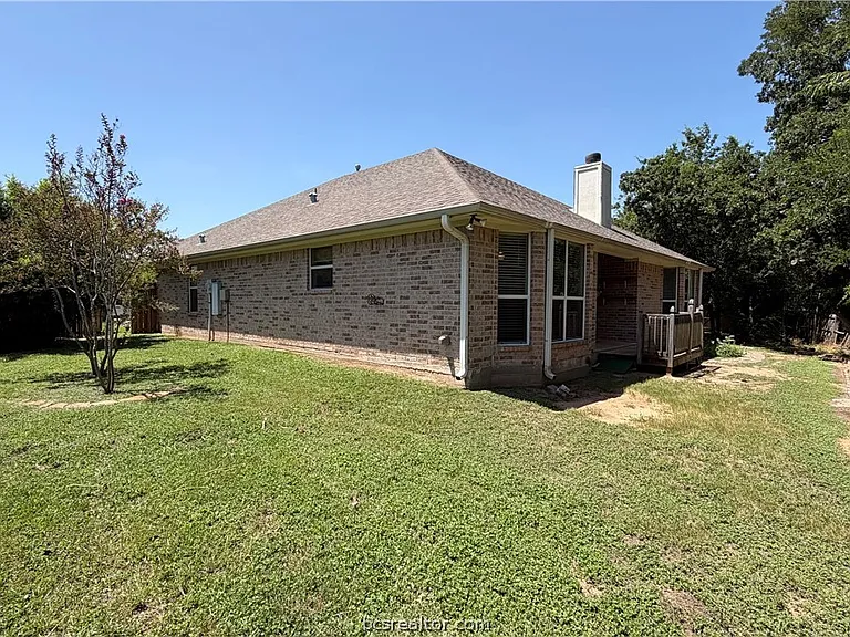 1102 Crested Point Ct — Photo 25