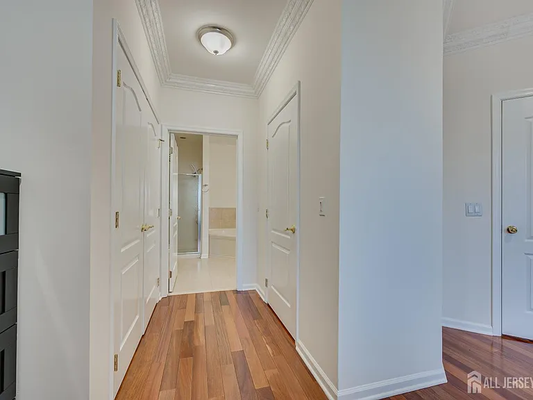 2822 Edward Stec Blvd — Photo 18