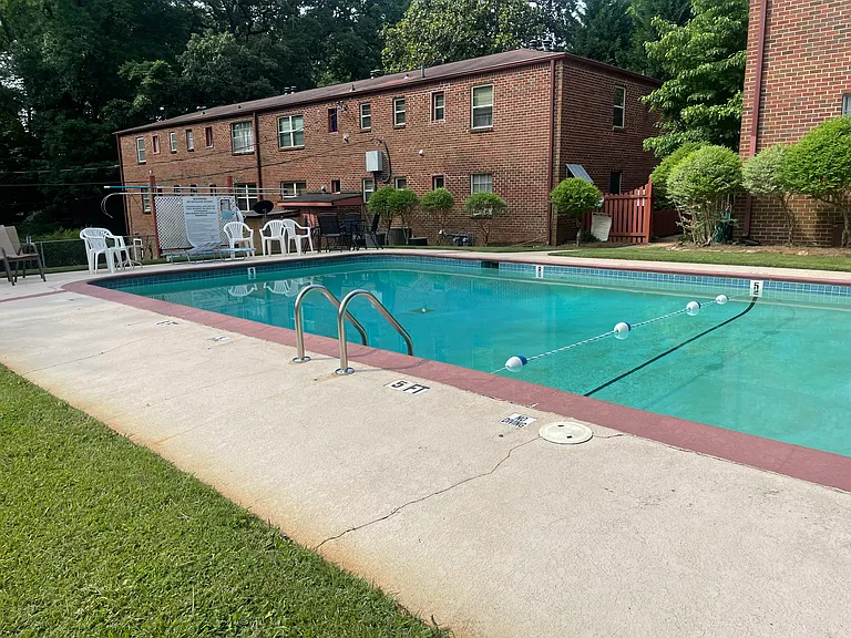 2429 Lawrenceville Hwy #8 — Photo 20