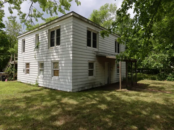 516 Ridgeland Ave, Michigan City, IN 46360