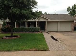 6051 Autumn Arbor Dr, Houston, TX 77092