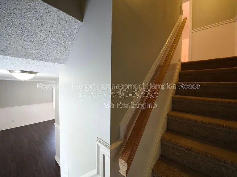 1549 River Creek Cres — Photo 19