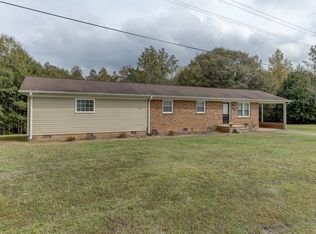 319 Mallard Dr, Grover, NC 28073