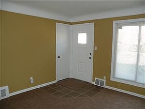 4th image of 21360 Carol Dr