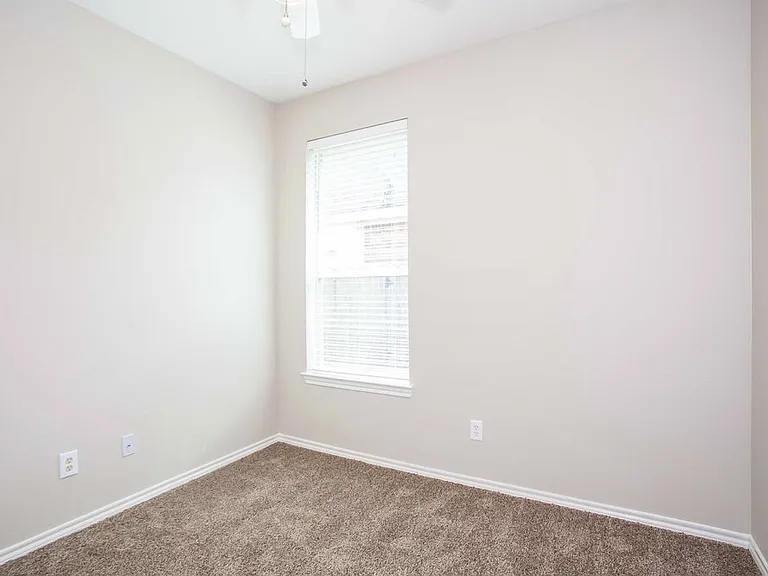 11003 Oasis View Ln — Photo 12
