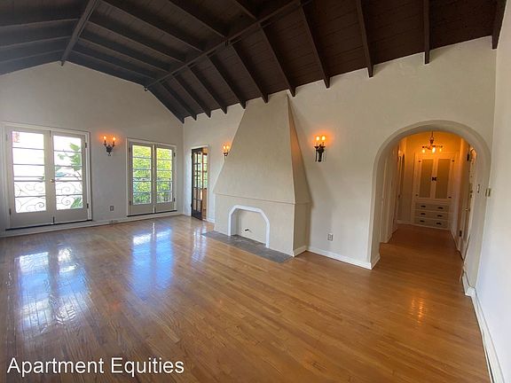 2nd image of 465 N Spaulding Ave #11666276