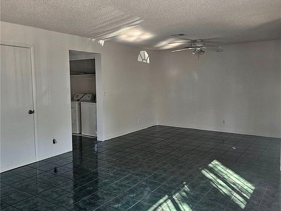 4th image of 532 Wardelle St Unit B