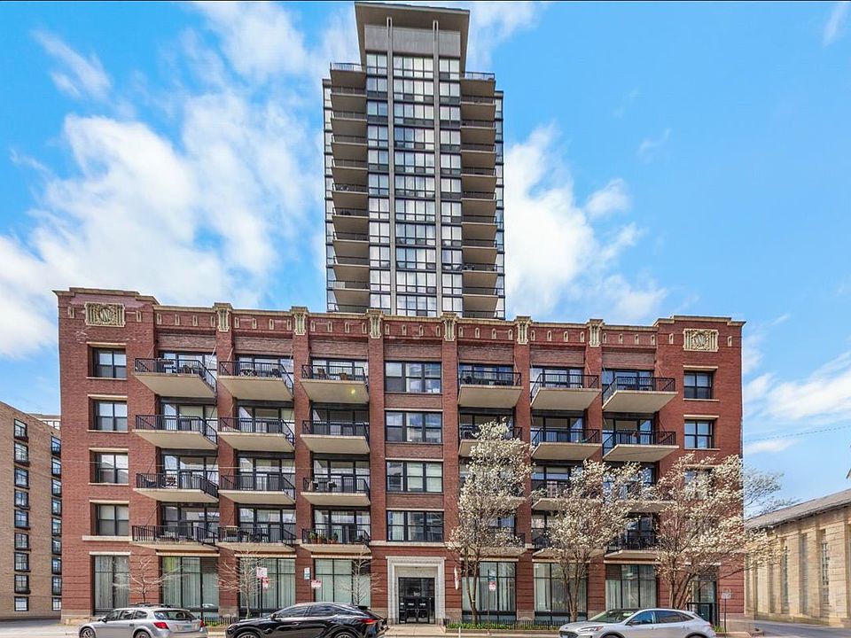 1st image of 210 S Des Plaines Ave #1603