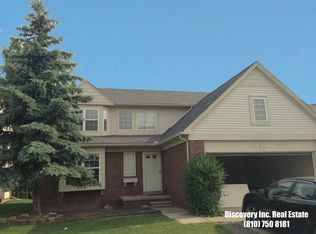 41543 Strawberry Ct #42, Canton, MI 48188