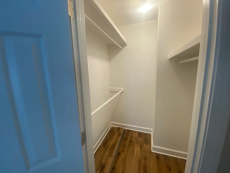 210 Long Plantation Blvd #V — Photo 7