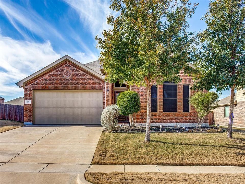 1st image of 320 Coral Vine Ln