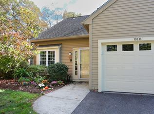 103 Ridgefield Cir #B, Clinton, MA 01510