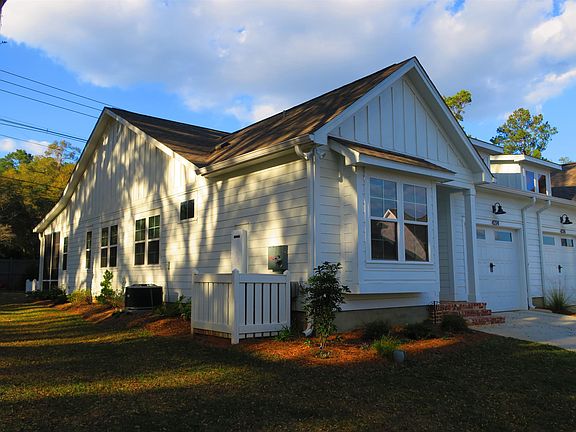 2nd image of 4224 Oak Run Ln #41