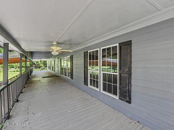 4th image of 2916 Lee Pierce Rd