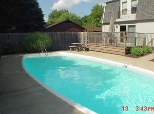 3206 Suncrest Dr, Danville, IL