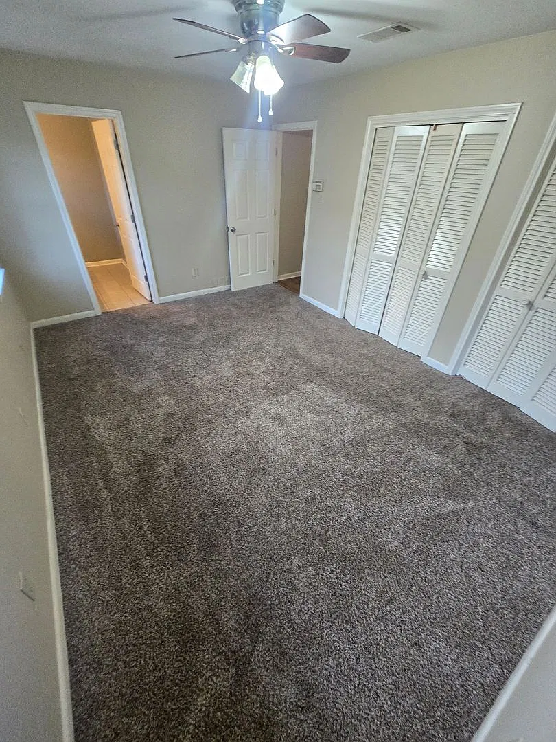 3 Bedroom 2 Bathroom Brick Home in Pineville - Large Yard - $1600 per month — Photo 3