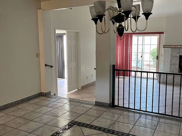 4304 Avenida Palermo — Photo 5