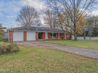 5904 New Beaver Creek Dr, Knoxville, TN 37931