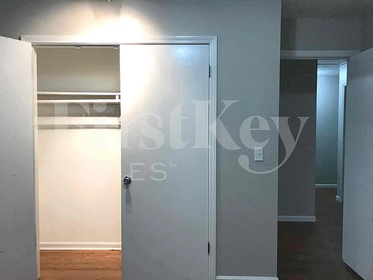 8802 W 95th Ter — Photo 16