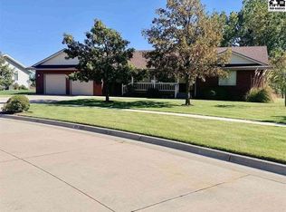 108 Fescue Dr, Inman, KS 67546