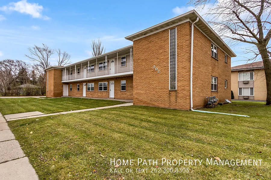 502 E Merrill Ave #4