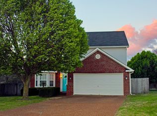 1004 Stonehill Ct, Mount Juliet, TN 37122