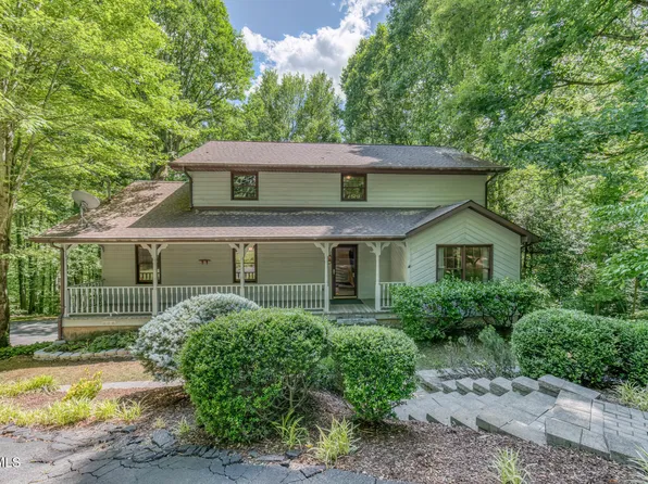 2204 Nantucket Rd, Johnson City, TN 37604