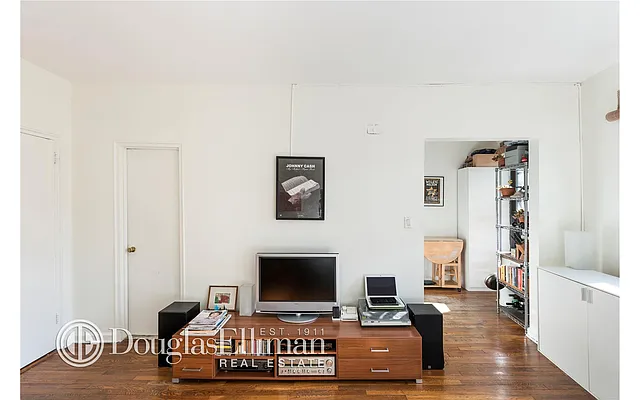 Sold by Douglas Elliman | media 8