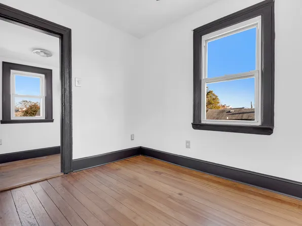 3-58 Beach 88th Street image 10 of 14