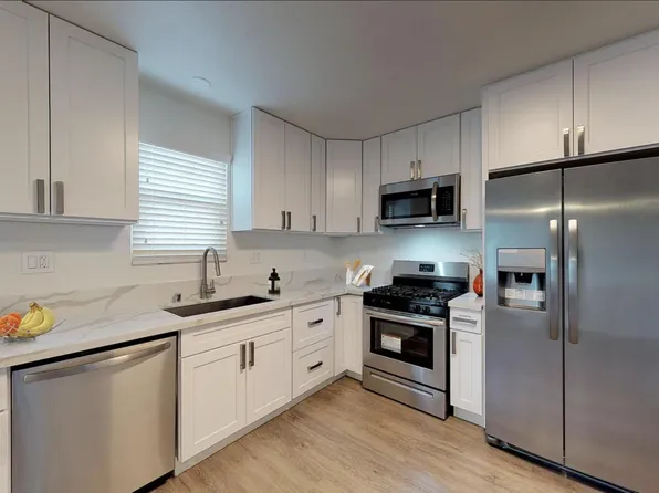 5060 Hazeltine Ave APT 9, Sherman Oaks, CA 91423