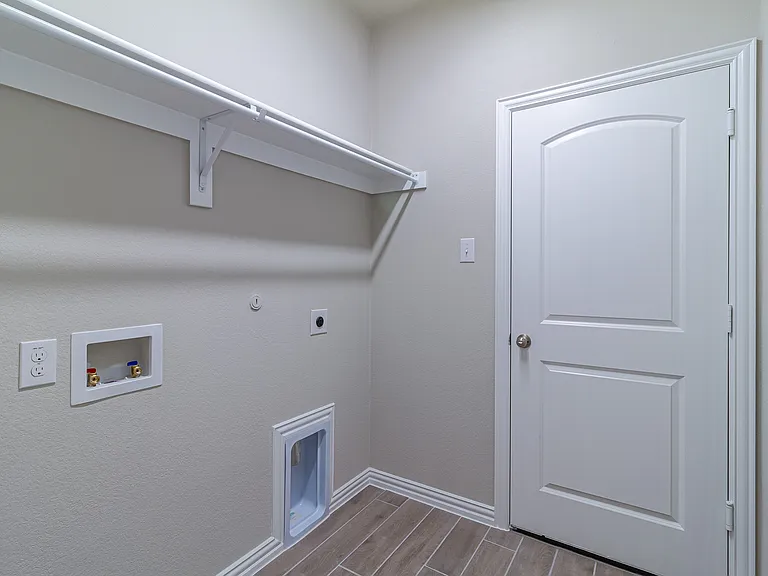 3004 Teak Dr — Photo 29